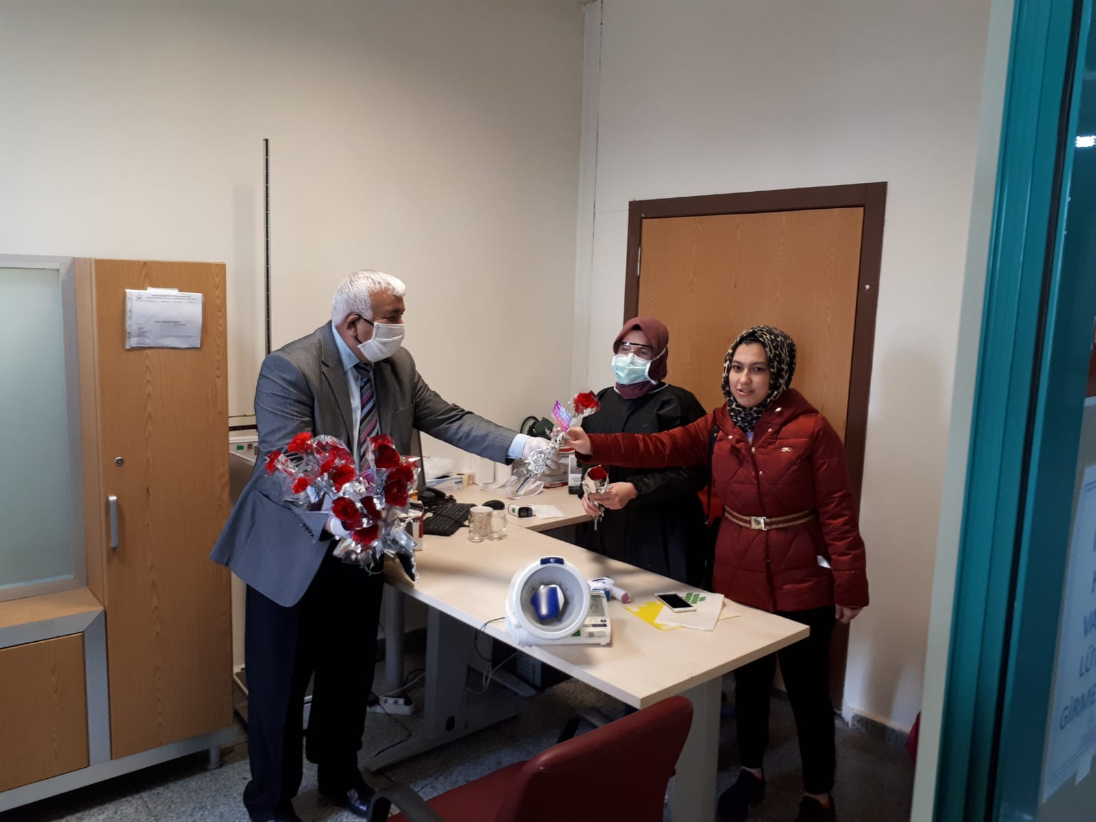 Başkan Mahçiçek'ten Sağlık Çalışanlarına Teşekkür (5)