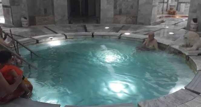 Asırlık şifalı hamamlar Korana virüs tedbirleri nedeniyle kapatıldı