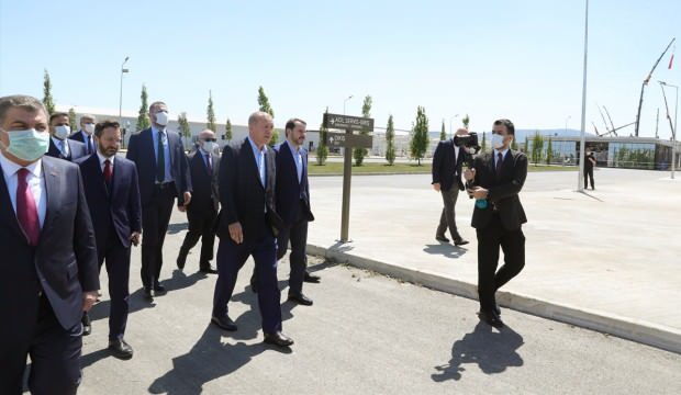 Erdoğan salgın hastanelerini denetledi!