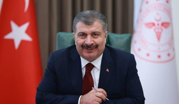 Sağlık Bakanı Fahrettin Koca 10 milyon takipçiye ulaştı