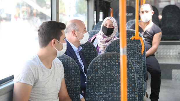 Bakan Soylu, Ankara'da denetimde! Halk otobüsüne bindi, yolcuları uyardı