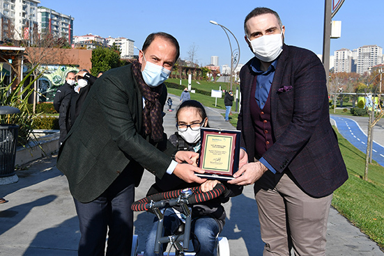 SEREBRAL PALSİ HASTASI ESMA, MUTLULUĞA PEDAL ÇEVİRDİ