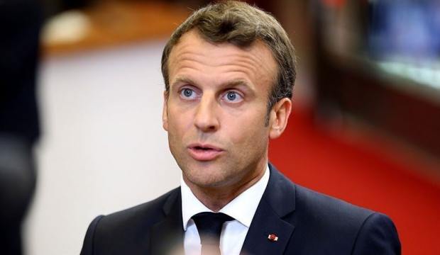 Macron ateşle oynuyor! Dua etmek de yasak