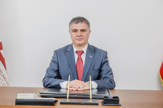 A.Karahan