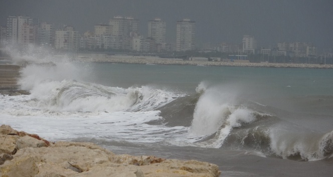 Doğu Akdeniz’de tam fırtına bekleniyor
