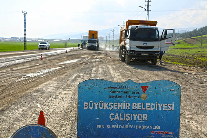 Mahir Ünal Cad (2)