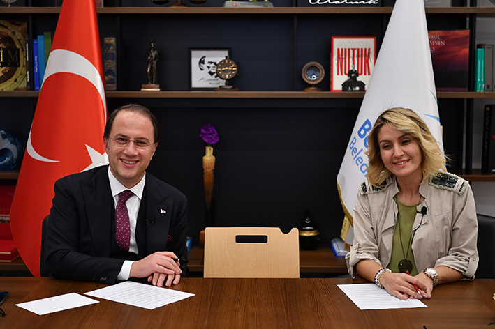 ÇALIK, BEYLİKDÜZÜ’NÜN EMEKÇİ KADINLARIYLA BULUŞTU (2)