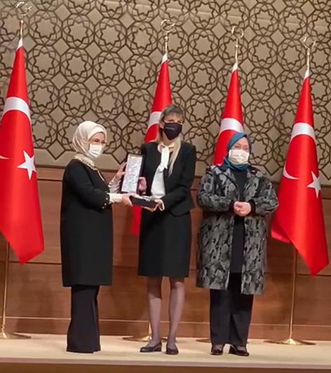 Emine_Erdogan__Gökçe_Hatipoğlu__Zehra_Zümrüt_Selçuk