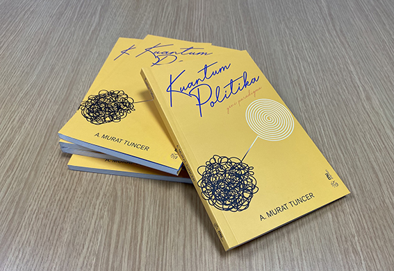 Kuantum_Politika