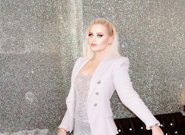 MELİSA ÖZMEN MART AYINDA İKİ DERGİYE BİRDEN KAPAK KIZI OLDU…