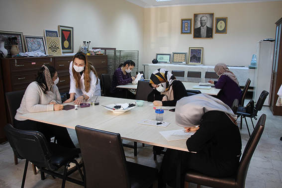 Ahşap Boyama & Çini Atölyeleri (12)