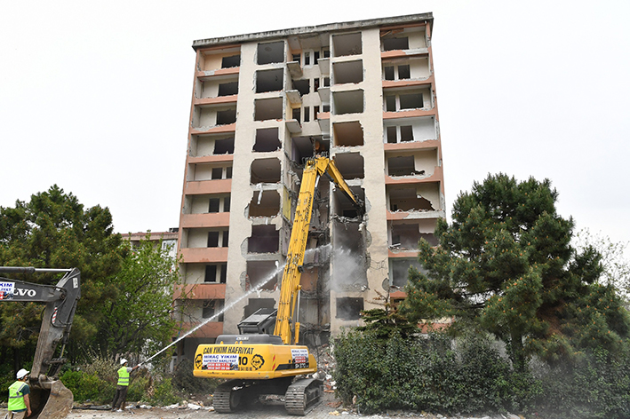 GÜRPINAR’DA DÖNÜŞÜM ADIM ADIM GERÇEKLEŞİYOR (4)