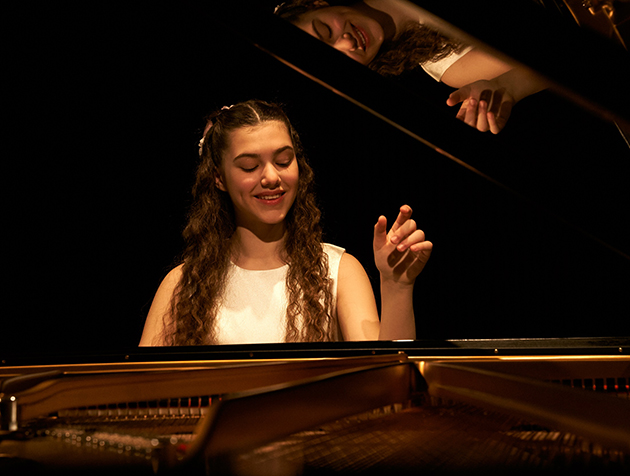 İlyun Bürkev (5)_094440181