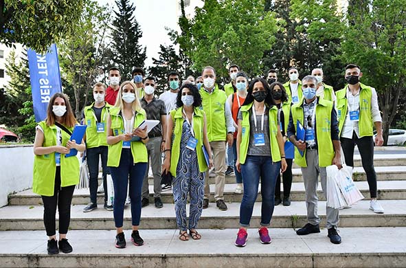 BEYLİKDÜZÜ BELEDİYESİ KOMŞULARININ YANINDA (4)