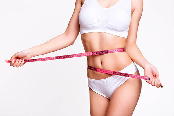 SOSYAL MEDYADA VAKİT GEÇİRENLER ESTETİK PEŞİNDE!