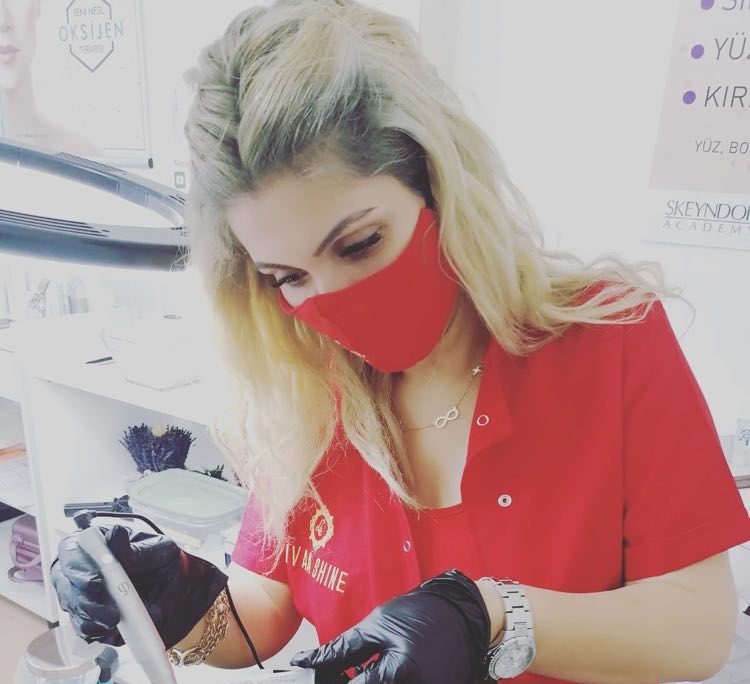 SİBEL AYDEMİR’E KOŞUYORLAR1