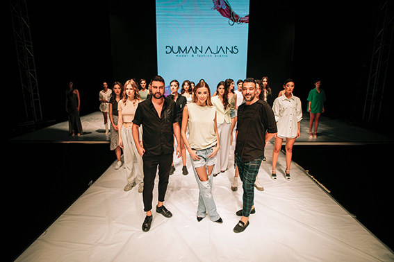 2b81d71c-efd4-4dea-84c3-34955b782d60