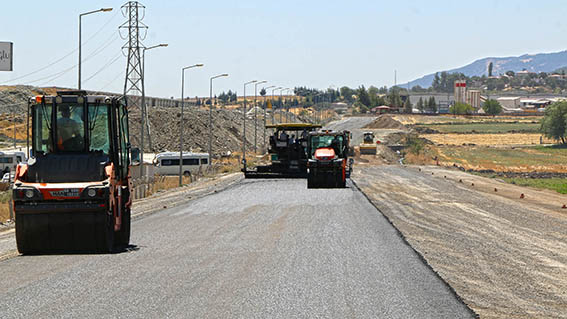 Mahir Ünal Caddesi (3)