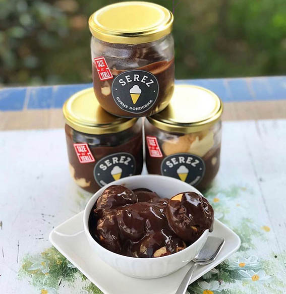 Serez Dondurmacısı -Profiterol_104341432