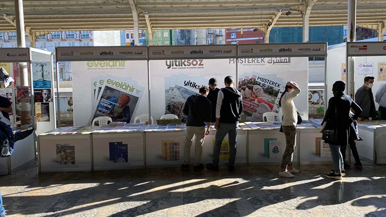 12. Uluslararası Dergi Günleri İstanbul Fatih Stant (15)