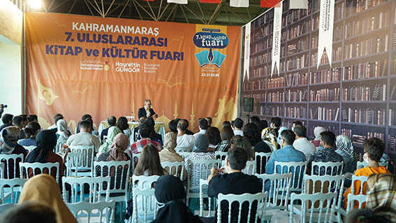 Emrah safa gürkan foto2 (3)-min