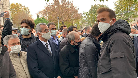 BAŞKAN GÜNGÖR KARAKOÇ’UN CENAZE TÖRENİNDE