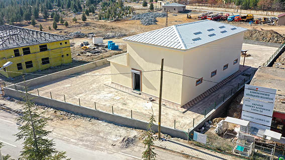 EKİNÖZÜ’NDE MODERN KESİM TESİSİ TAMAMLANDI