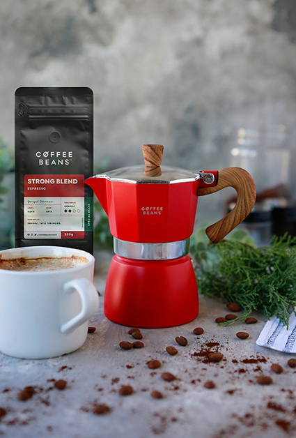 Coffee Beans Moka Pot_082357877