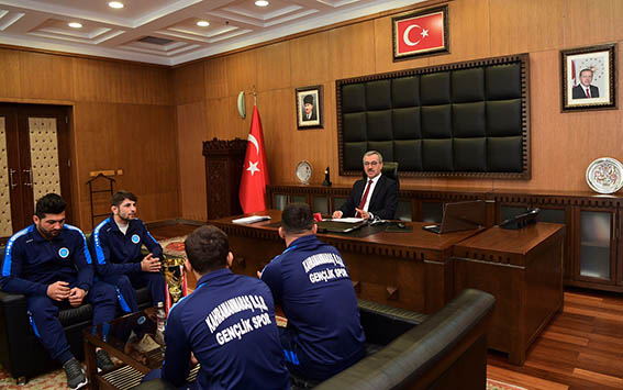 Güreşçiler Ziyaret (5)