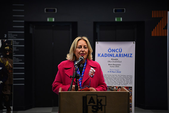 KADINLAR GÜNÜ ETKİNLİKLERİ “ÖNCÜ KADINLARIMIZ” SERGİSİ İLE BAŞLADI