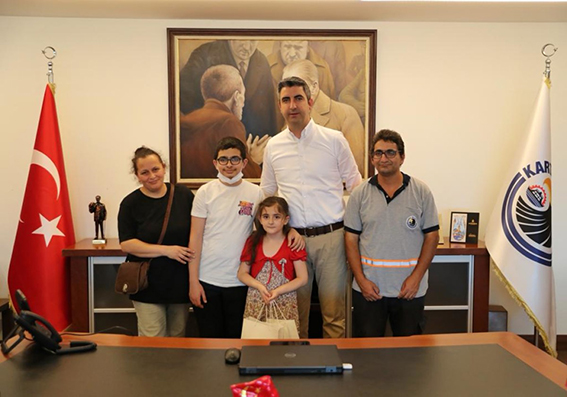 LGS_birincisinden_Başkan_Gökhan_Yüksel’e_ziyaret