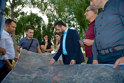 fd7e6cefac8cda29669f3c9715a5c2c03670200b_10