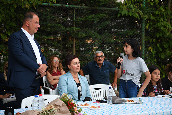 BAŞKAN ÇALIK KOMŞULARIYLA BİR ARAYA GELDİ (6)