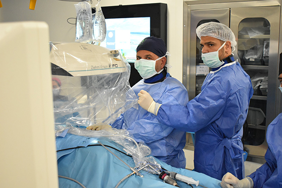 Tek Operasyonda Tüm Böbreğini Dolduran Taşlardan Kurtuldu!