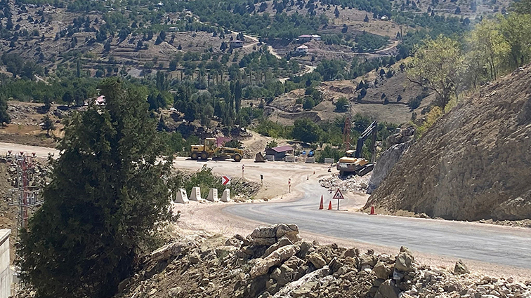 Dulkadiroğlu Ağbeyli Çağlayancerit Kaleköy Sapağı (3)