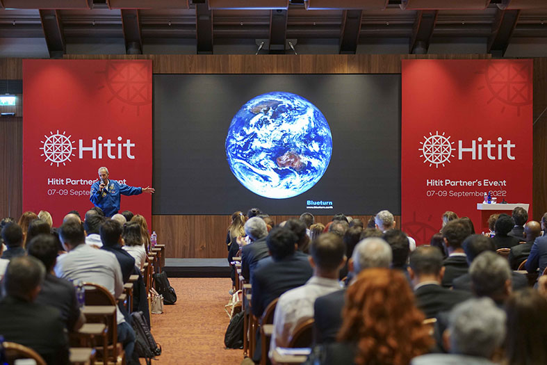 Havacılık sektörünün geleceği teknoloji ve güç birliğinde yatıyor