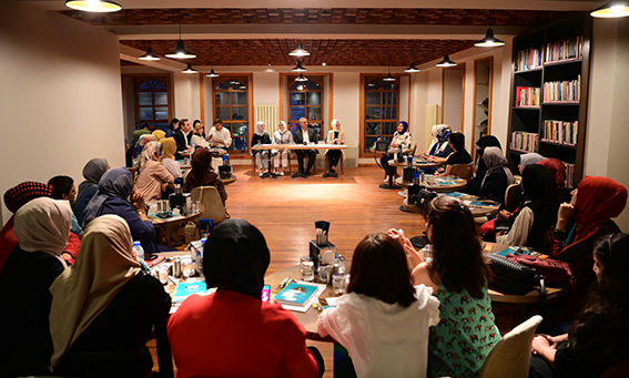 Kadın Yazar ve Şairlerle Buluşma (10)