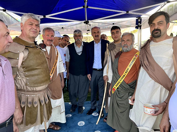 photo_5834423715830544719_y