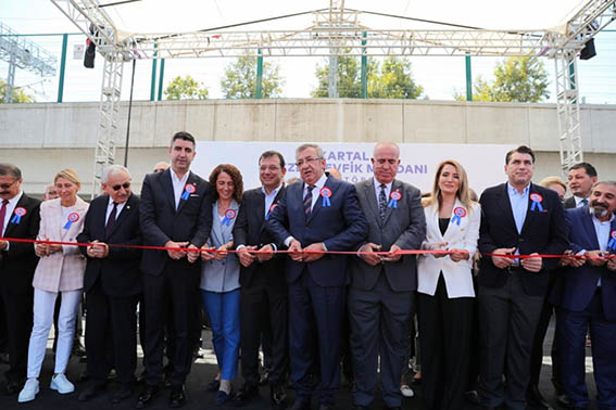 ‘Kartal_Neyzen_Tevfik_Meydanı’_Yoğun_Katılımlı_Bir_Törenle_Hizmete_Açıldı (3)