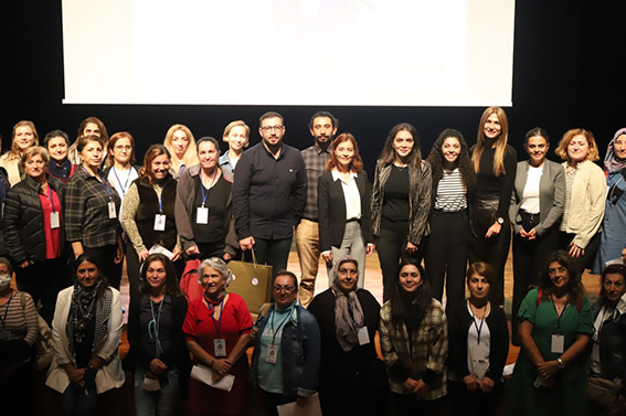 Kartal_Belediyesi’nden__Kartallı_Kadınlara_Dijital_Girişimcilik_Semineri (3)