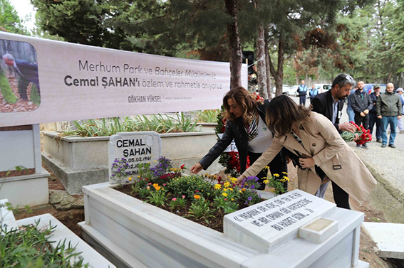 Merhum_Cemal_Şahan_Vefatının_4._Yılında_Mezarı_Başında_Anıldı
