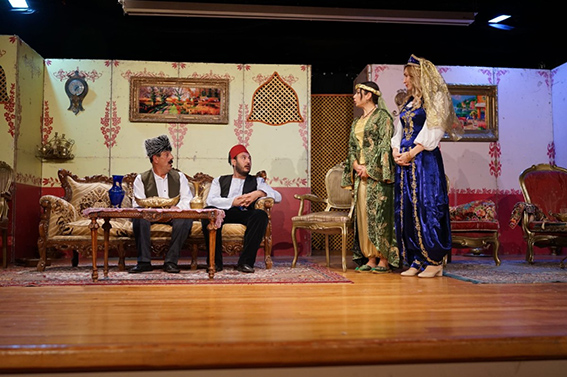 “Eyvah_Kaynanam”_Adlı_Tiyatro_Oyunu_Kartal’da_Sahnelendi