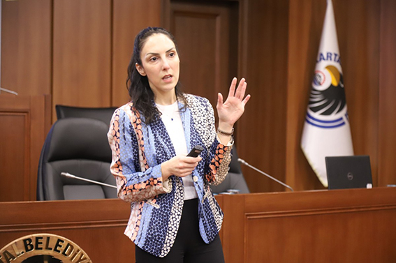 Kartal_Belediyesi’nden_Personele_‘Kişisel_Verilerin_Korunması_Kanunu’_Eğitimi