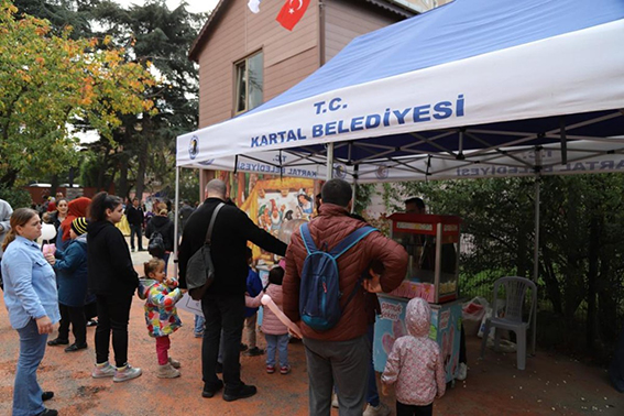 ‘Kartal_Çocuk_Şenliği’_Miniklerin_Yoğun_İlgisi_Eşliğinde_Başladı