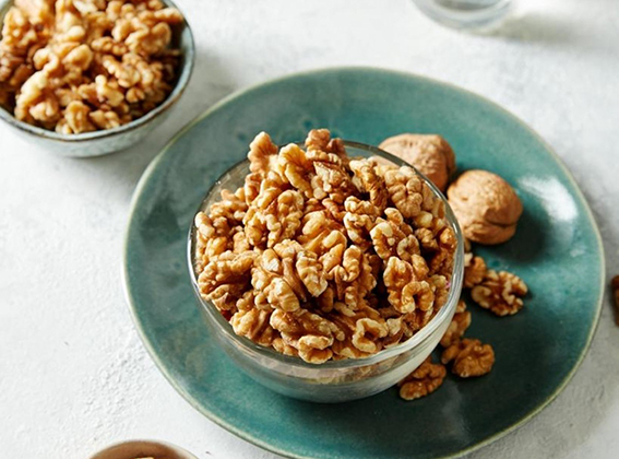 CEVİZ STRESİN ÖNÜNE GEÇİYOR