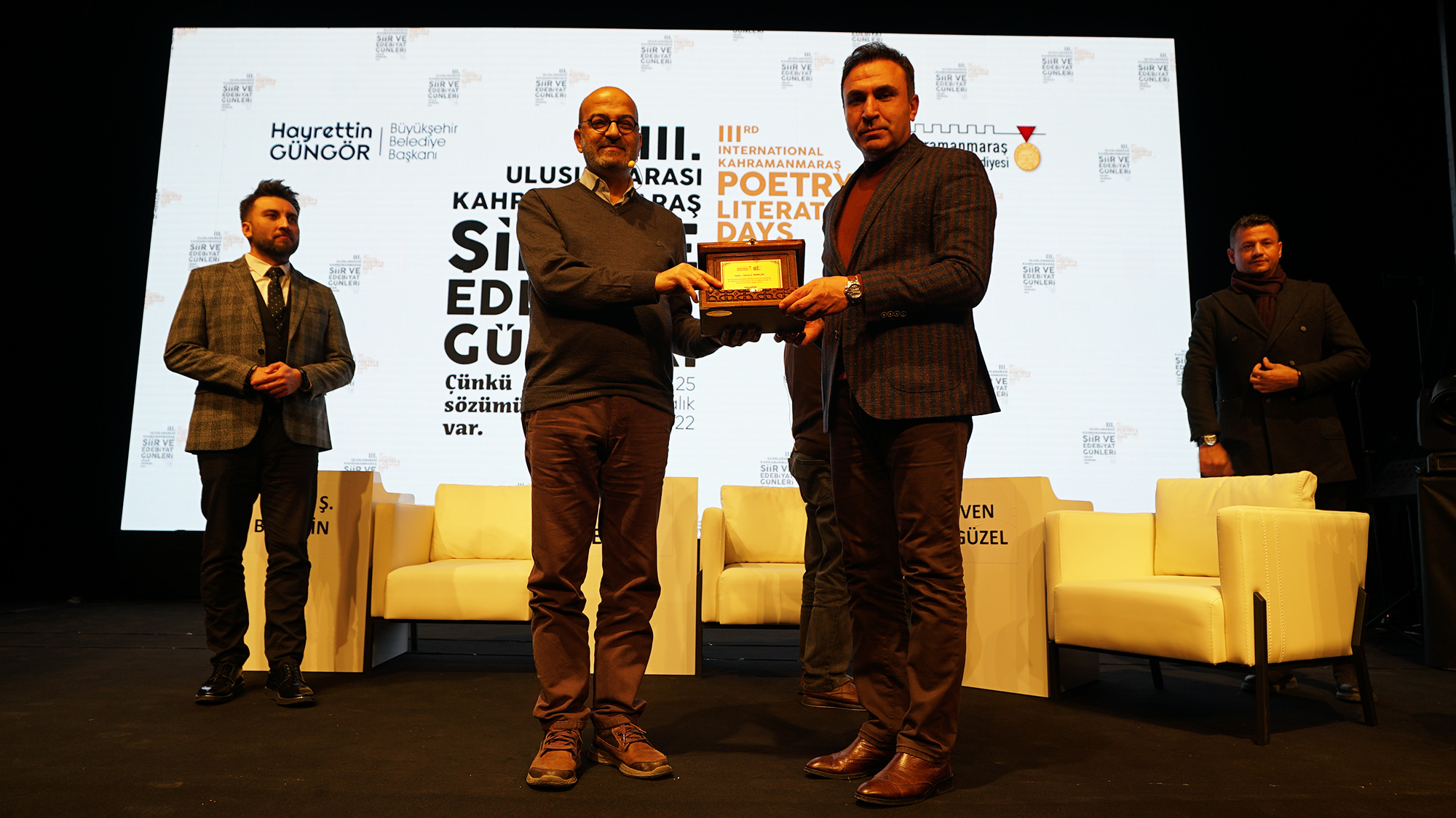 Edebiyat Düşüncenin Neresinde Konferansı (8)