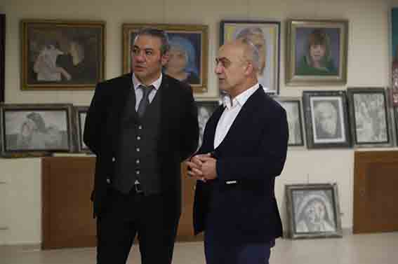 ‘Çizgilerdeki_Yaşanmışlık’_Sergisi_Kartal’da_Açıldı