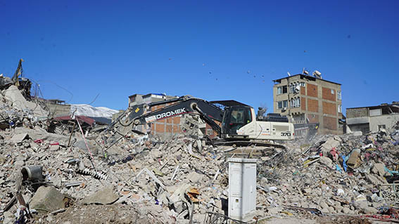 Enkaz kaldırma ve hafriyat (4)