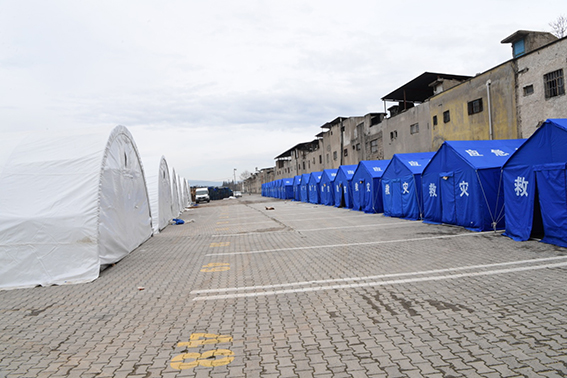 “HAL VE TOPTANCI ESNAFI İÇİN GEÇİCİ ALANLAR OLUŞTURULUYOR”