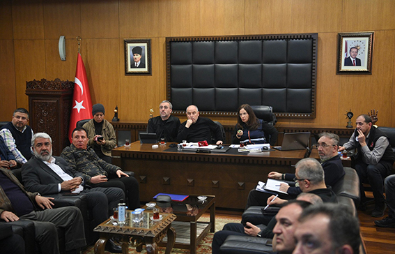 HEDEF KISA SÜREDE ŞEHİR EKONOMİSİNİ CANLANDIRMAK